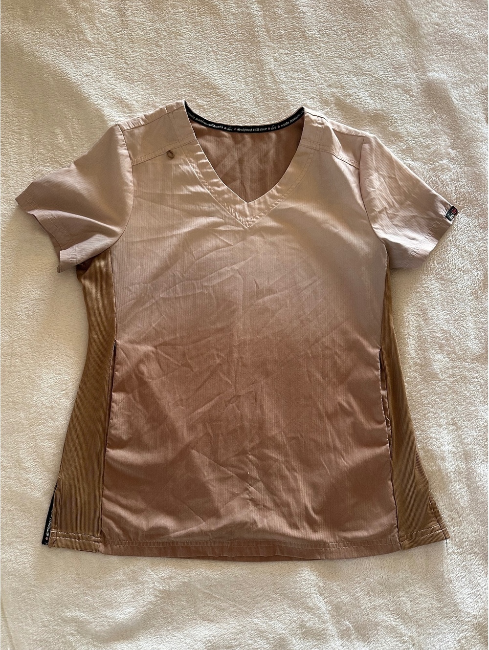 Koi Happiness V-Neck Ribbed Accent Scrub Top - Neutral Blush / Taupe